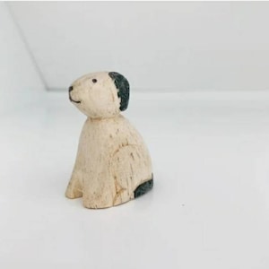 Miniature Dollhouse Accessories Handcrafted Wooded Puppy Dog&#39;s