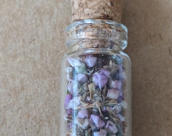 Scottish Highland Heather Flower Pendant,Genuine Glencoe Heather Flowers.Gift