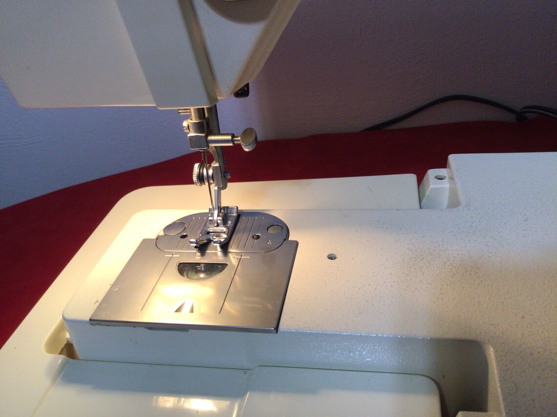 Singer Portable Sewing Machine 6235 w/ Power Cord No Pedal Etsy