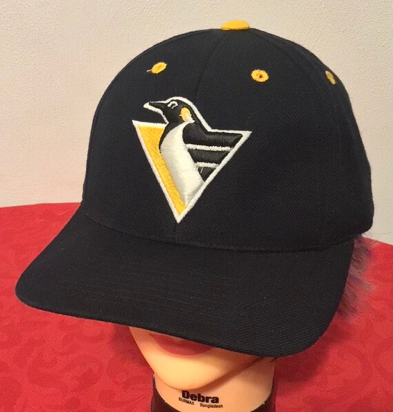 Vintage 90s Pittsburgh Penguins Logo 