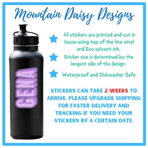 a water bottle with the words mountain daisy designs on it