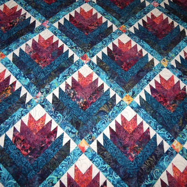 Queen to King Flower Log Cabin (95 x 104)