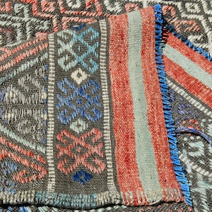 5 x 8 blauwgroen kelimtapijt, 5 x 8 vintage kelimtapijt, 5 x 8 tapijt, handgeweven wollen tapijt van 5 x 8, modern midden van de eeuw, 5 x 8 karpet, bohostijl, tapijt uit de jaren 57