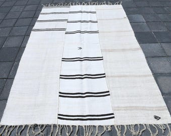 5x8 Rug, 5x8 Hemp Rug, 5x8 White Black Hemp Rug, 5x8, Handmade Soft Rug, Mid Century Modern, Bohemian Style Rug, Hemp Kilim Rug, Anatolian