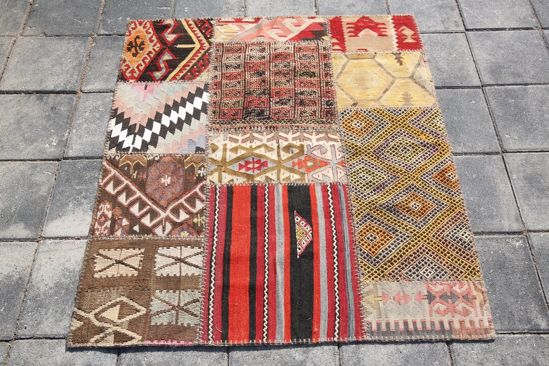 4x4 Area Rug, 4x4 Square Turkish Vintage Patchwork Rug, 4x4, Patchwork