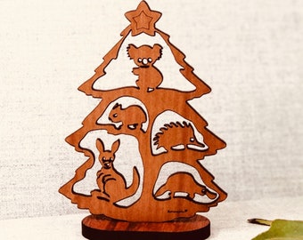 LARGE Australian Christmas Tree Scene ~ Gumtree | with Stand