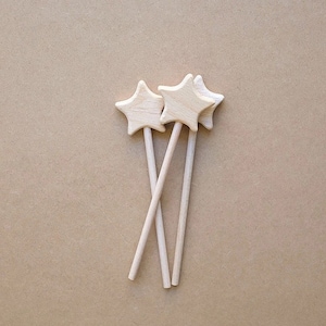 Holz-Fee Zauberstab | Naturholz Buche | Handarbeit | Holzstern Zauberstäbe | Fee | Prinzessin | Meine kleine Meerjungfrau | Gastgeschenk