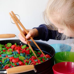 Wooden Springy Tongs | Chopstick - like