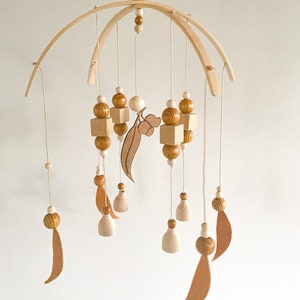 Australian FELT Gumleaf Mobile | Australian Decor | AUSTRALIANA | Nursery Mobile | Gumnut Nature Inspired | DARK & Natural Wooden Beads