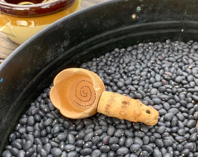 Water Play Scoop | Holes in a Bucket