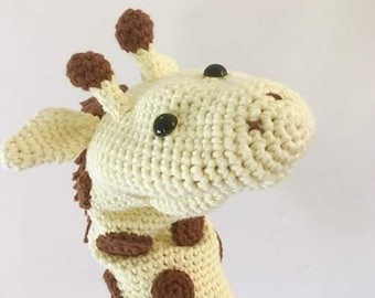 Garret the Giraffe Hand Puppet Crochet Pattern