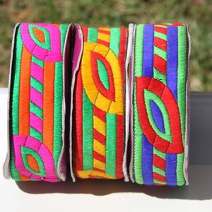 3 cm wide Indian ribbon, trimmings, sewing braid