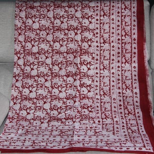Nappe, tissu imprimé indien Faina - 150 x 220 cm
