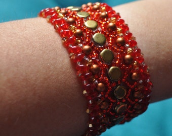 Red & Gold Honeycomb Pattern Woven Beaded Bracelet with Swarovski crystal