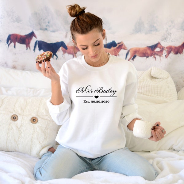 Personalised Mrs ~ New Bride Wedding Honeymoon Fiance Fiancee sweatshirt jumper top