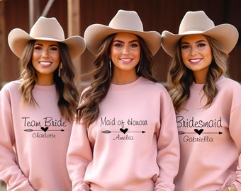 Bride ~ Bridesmaid ~ Maid of Honour ~ Team Bride Squad ~ Bride to Be Fiancee Wedding Hen Party Engagement Bridal Sweatshirt Arrow & Feather