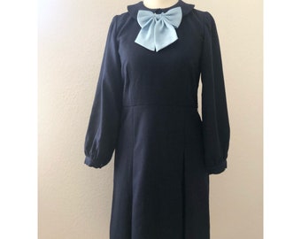 Vintage style wool winter dress in dark blue Size.S