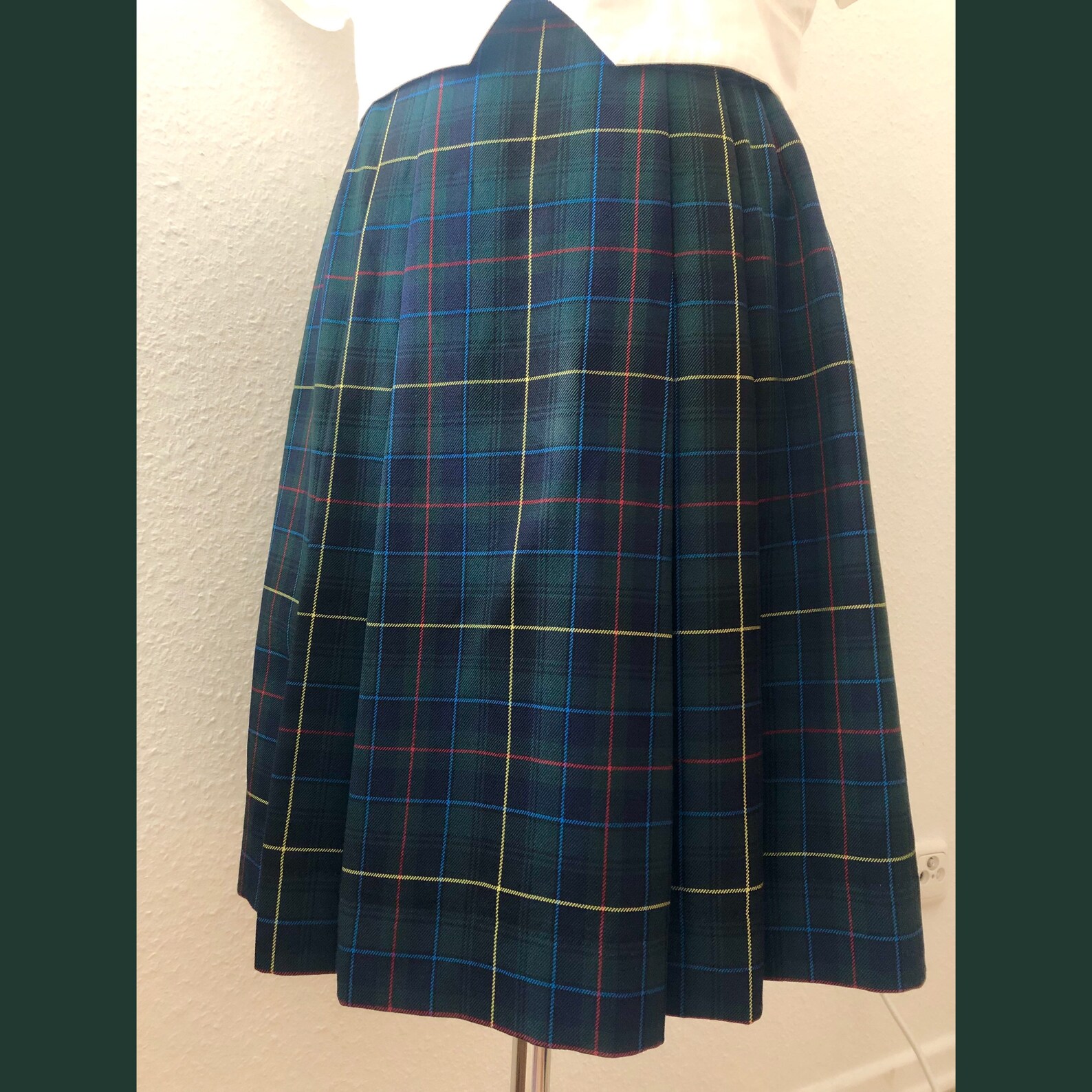 School Uniform Uniform 100 Wool Plaid Skirt in Dark Green Etsy UK
