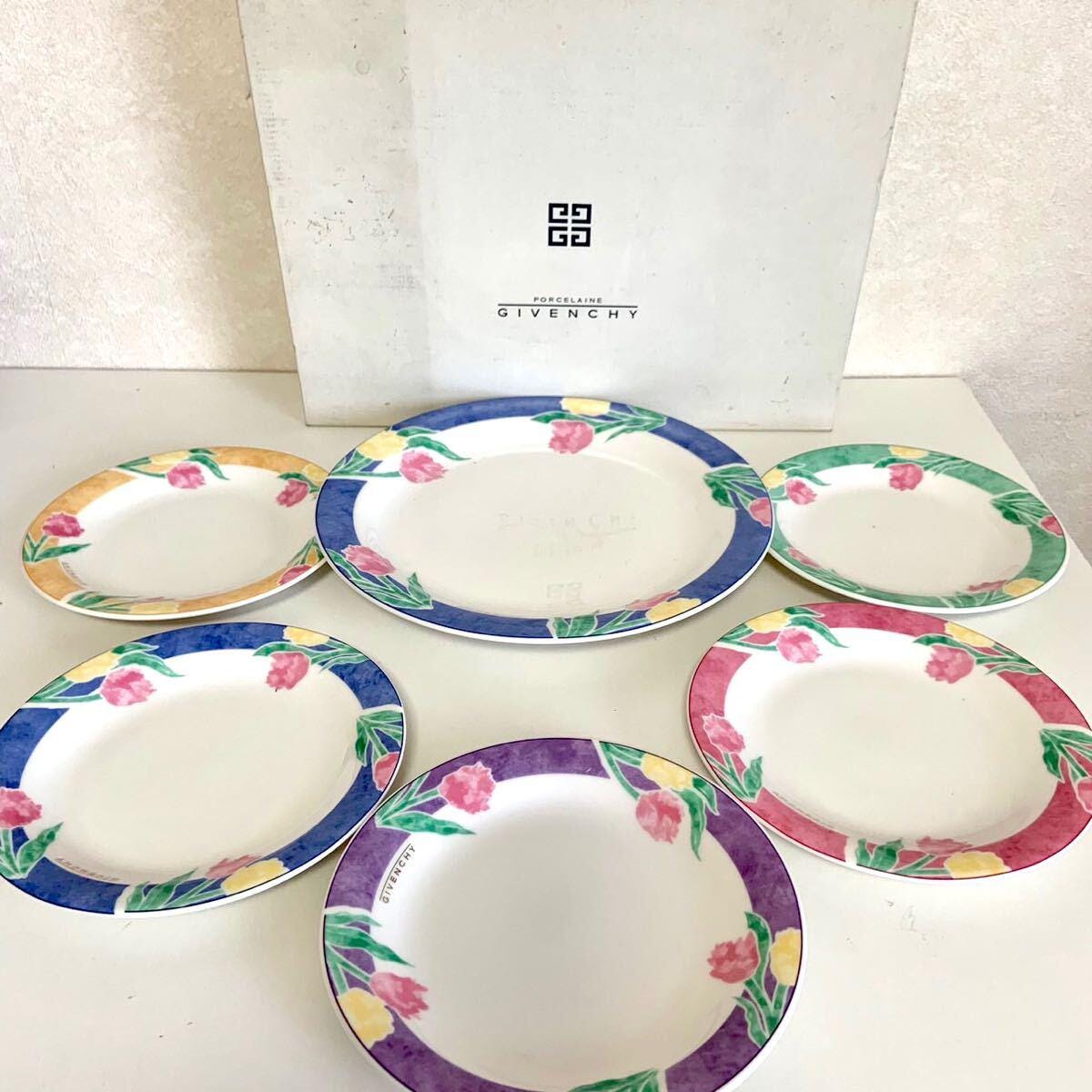 ジバンシィ セット、6 ピース プレート セット、大 1 枚、小 5 枚、花