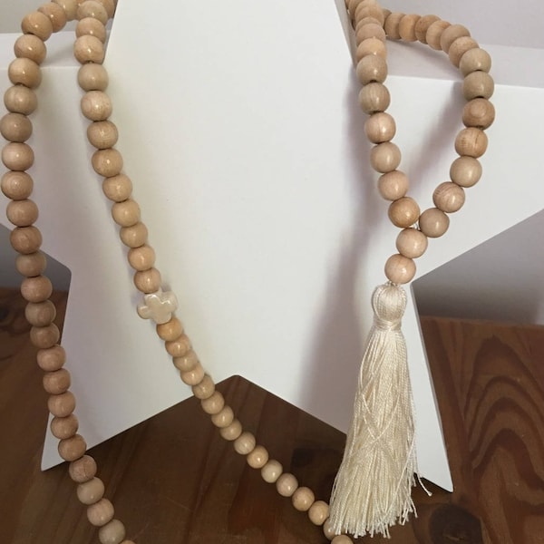 Collier Sautoir Boho chic "bois naturel"et pompon