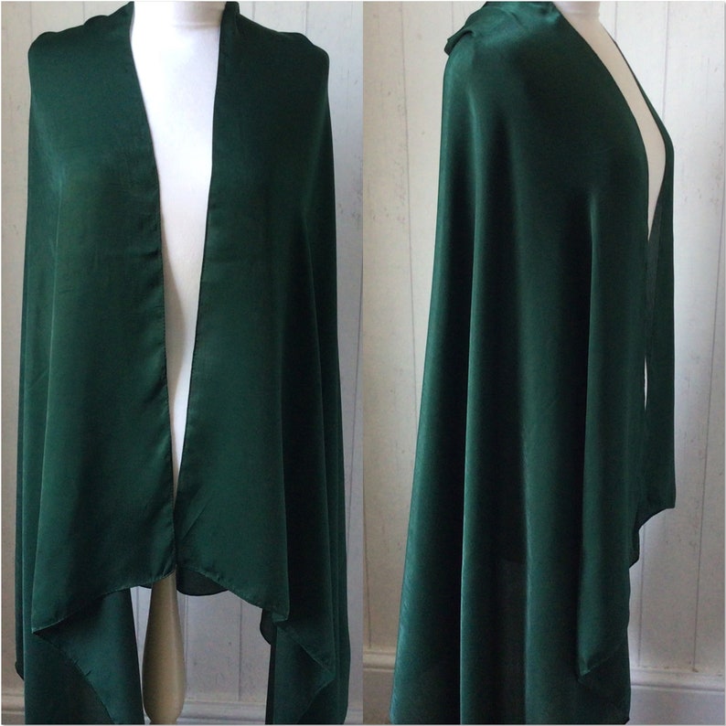 shawl for dark green dress