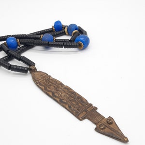 Lobi pendant/Dogon Dutch Beads/Crocodile pendant from Africa/Bronze-brass/black wood beads/Cobalt blue/Tribal UNIQUE jewelry