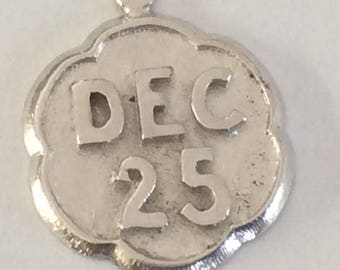 Sterling silver December 25 Christmas charm vintage #343 s