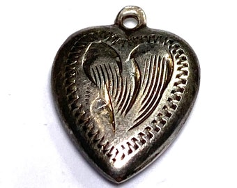 Sterling silver heart love charm vintage # S 753