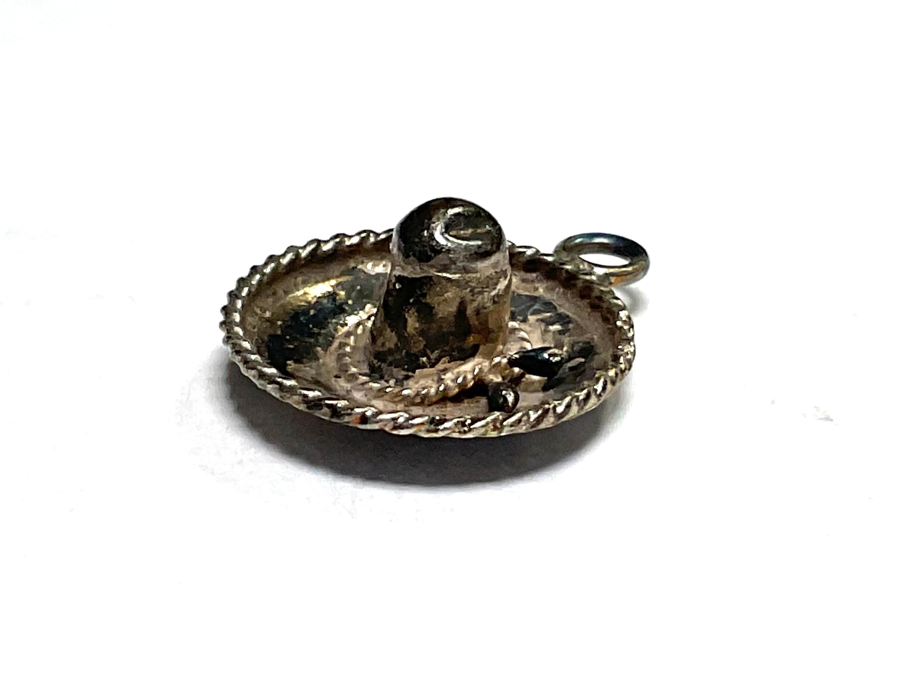 James avery sombrero charm deals