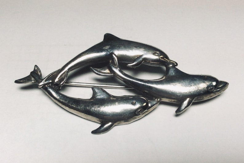 Sterling silver Family of Dolphins brooch # 6153