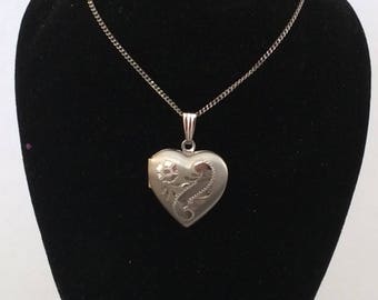 Sterling silver heart picture locket with chain 552 s