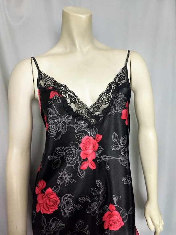 Short night dress for honeymoon best sale