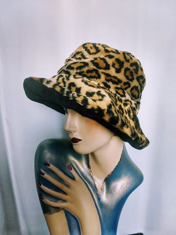 BETMAR Faux Fur Animal Print Hat/super 