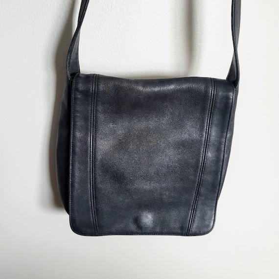 Vintage Coach F8E-4183 ITALY Black Smooth Leather Lexington Flap