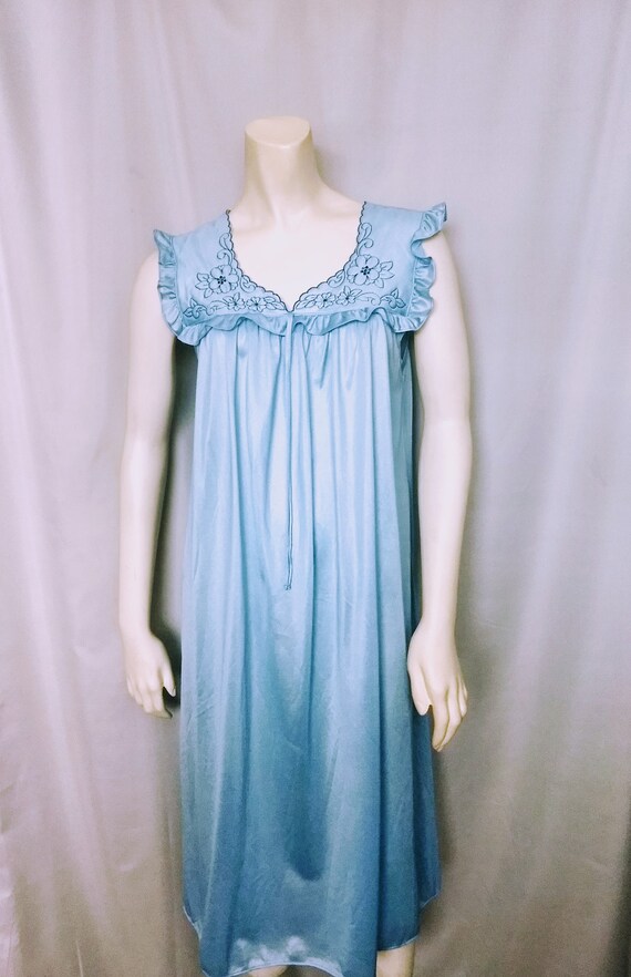 Vintage DREAM AWAY Nightgown and Robe Set/Blue Silky … Gem