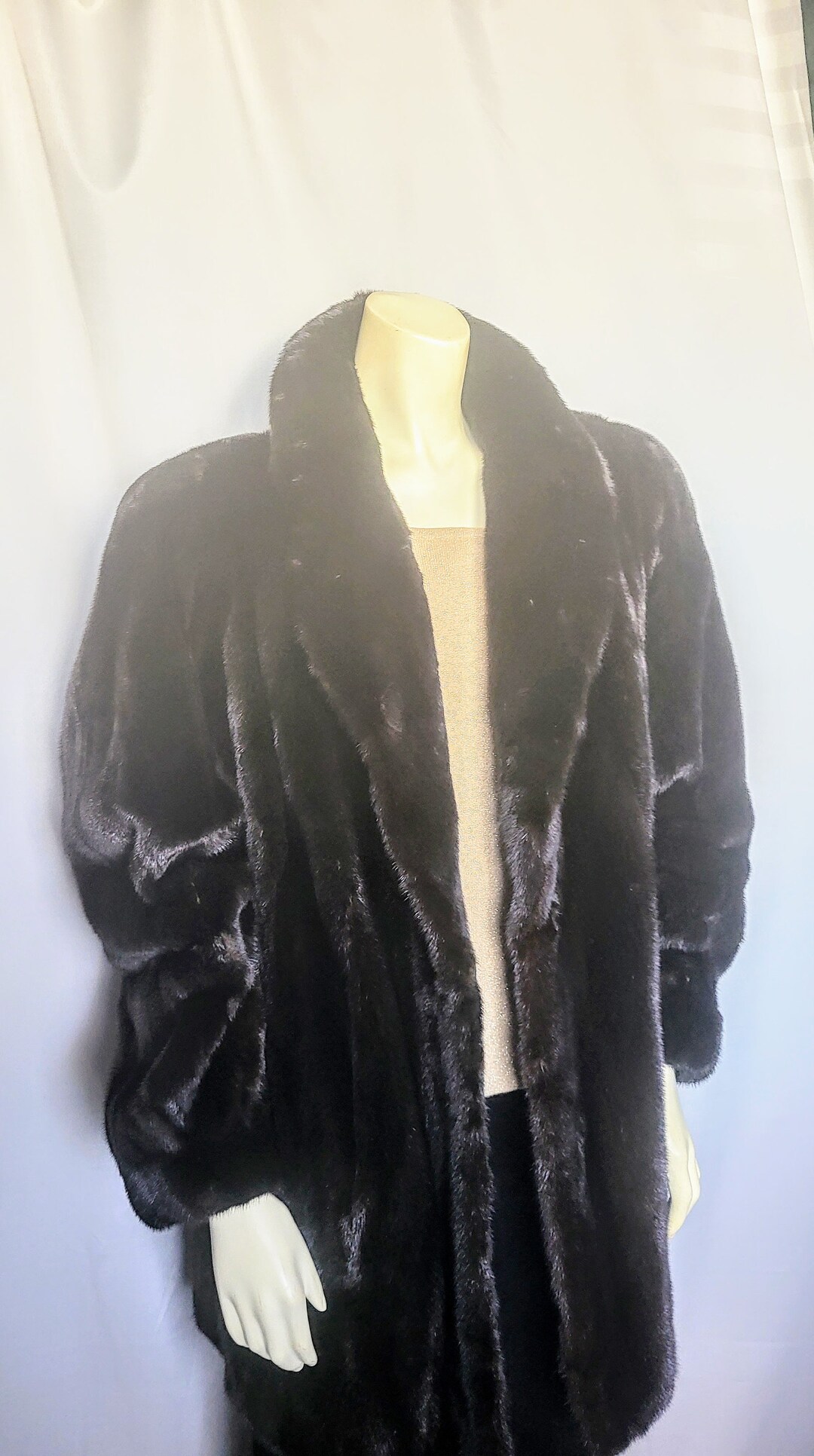 10 Off/luxurious MINK FUR Natural Black Best Quality Fur Coat Jacket