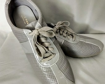 Bcbg tennis shoes outlet