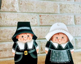 Wood Art Pilgrim Set/Hand Painted Thanksgiving Pilgrim Décor/Artist Signature Thanksgiving Pilgrims Kids/Fall Home Décor Gift/No.322