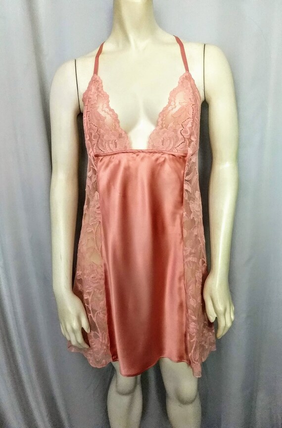 VICTORIA SECRET Peach Satin Short Nightgown/Luxurious… Gem