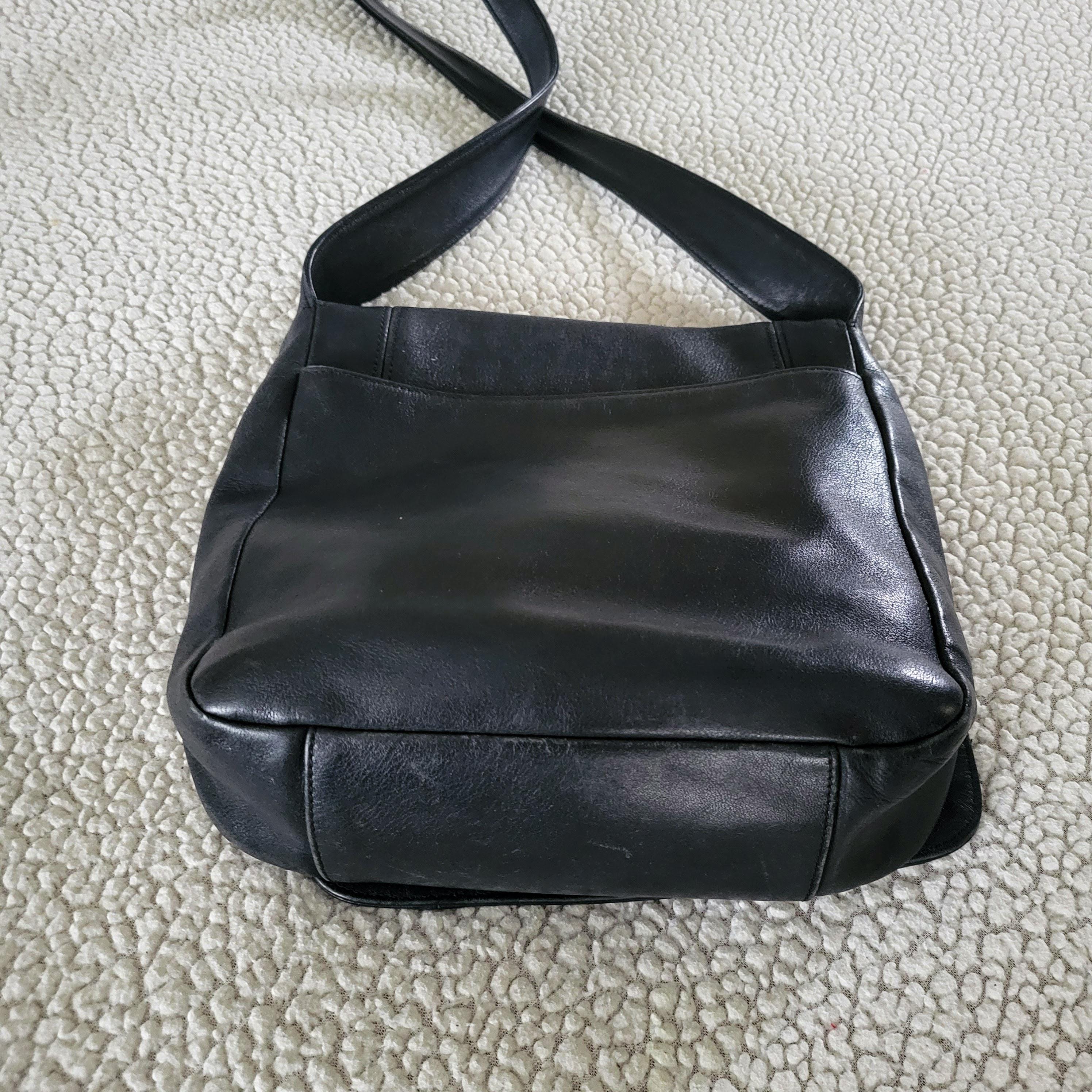 Vintage Coach F8E-4183 ITALY Black Smooth Leather Lexington