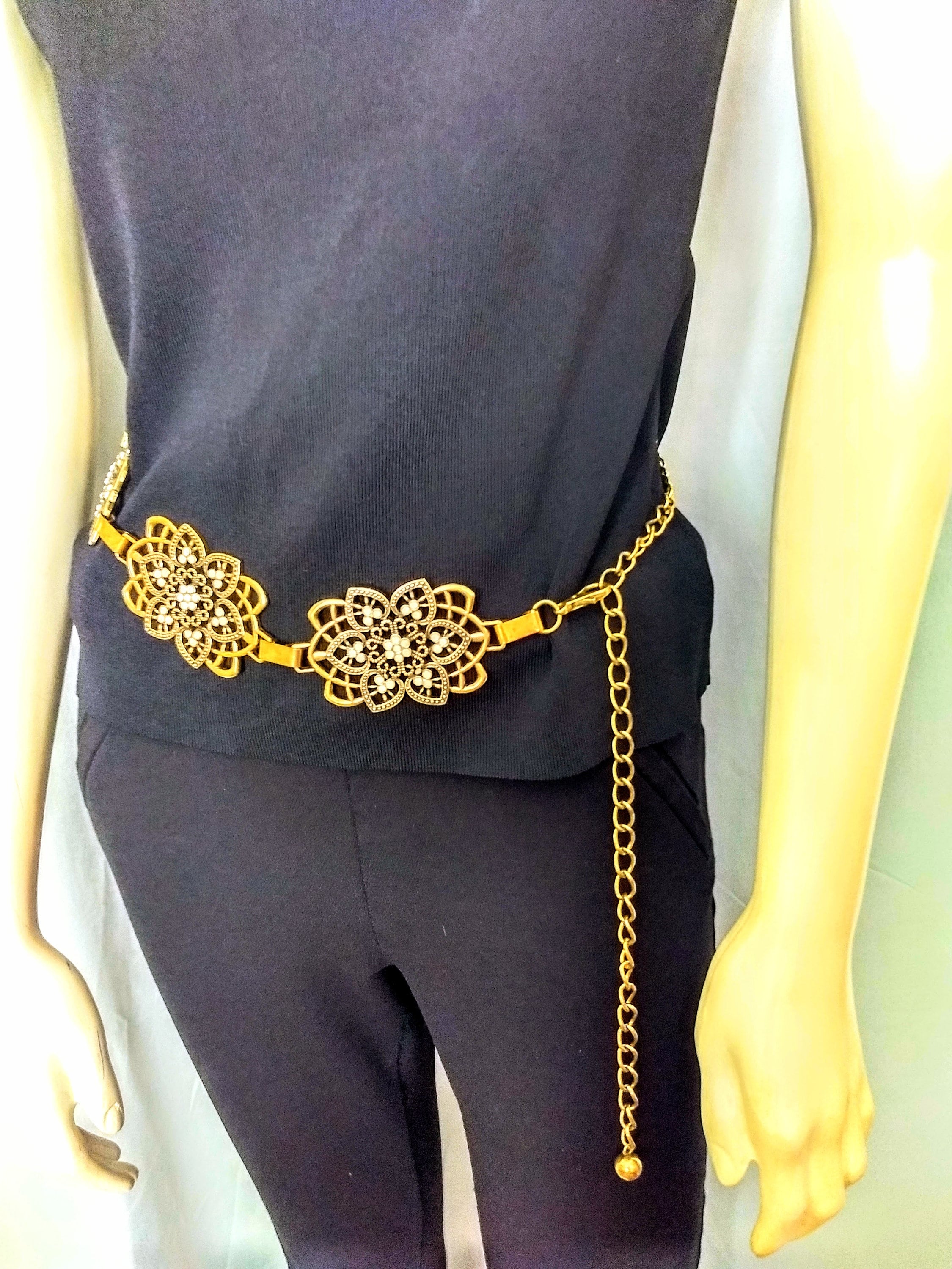 Vintage 80s 90s Chain Cabochon Stones Statement Belt RARE Find/vintage 80s Cabochon Belt Antique Gold Adjustable  main image 2