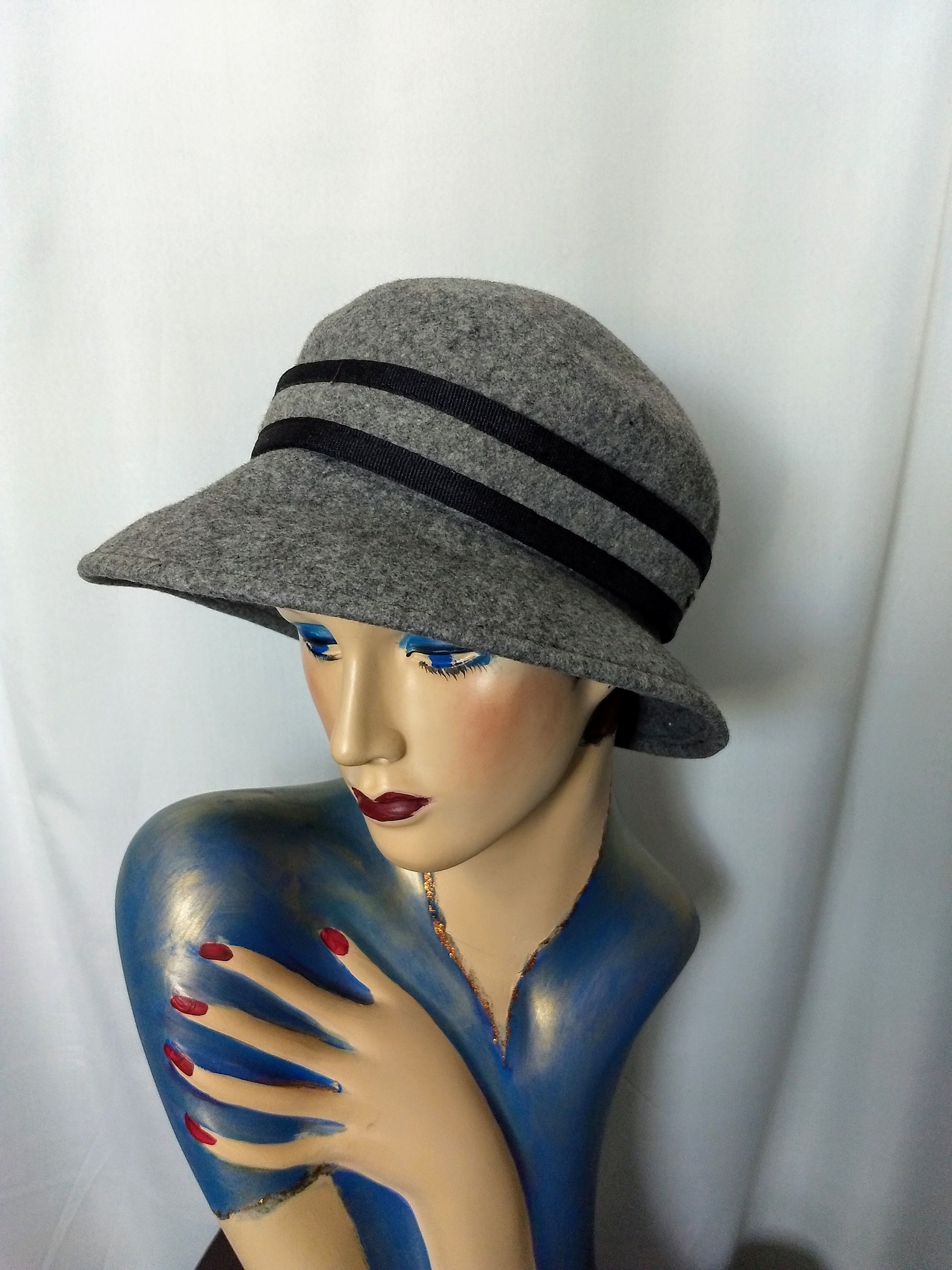 White House Black Market Gray Cloche Hat with Black Bow Black Rose Asymmetrical Wool Felt Cloche Hat - Made to Order  main image 2