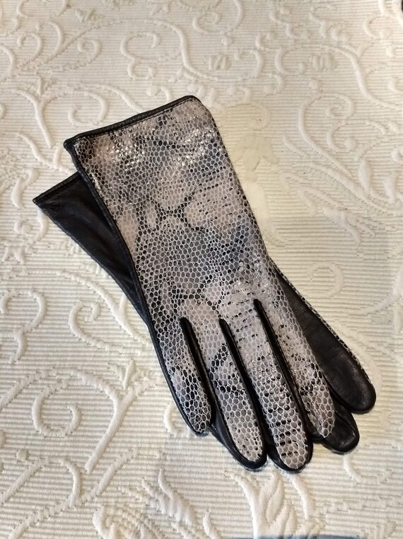 Faux Leather Grey Animal Print Women Gloves/Grey a