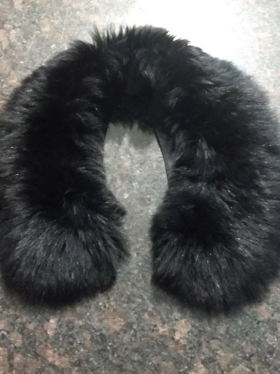 Black Short Fox Fur Collar/Detachable Fox Fur Win… - image 3