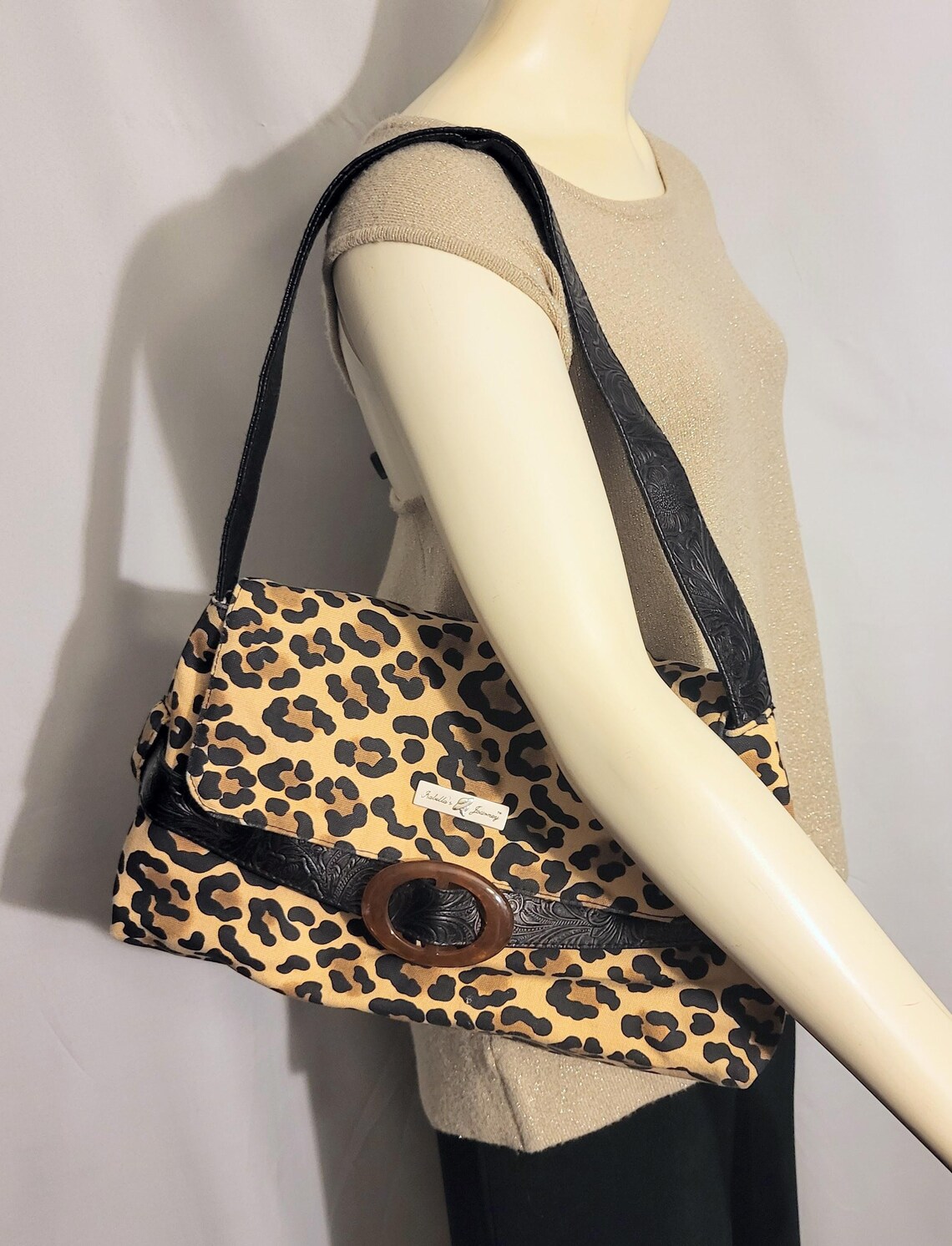 Vintage ISABELLA'S JOURNEY Leopard Print Shoulder Bag/Yellow Canvas Animal Pattern Soft Purse/Tooled Faux Leather Decor/Retro Style Gift/, foto 2 di 5