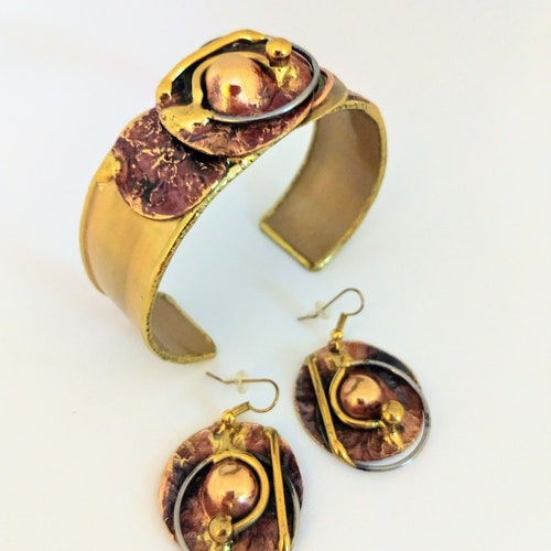 Brutalist Mid Century Gold Brass Modernist Bracelet and Earrings Set,Hand Crafted Rare Mix Metal and Enamel Jewelry Set, Gift For Her/No.113 shops