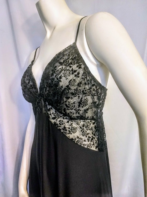 Black Luxurious Long Nightgown/IN BLOOM by GONGUIL