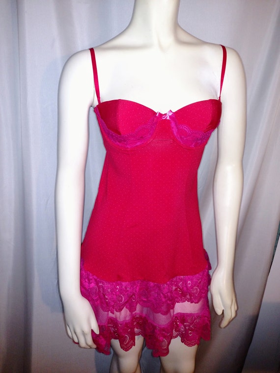 VICTORIA'S SECRET Lingerie/orange Red Sexy Nightgown/34c Bra Lingerie/padded  Cup Nightwear/ Luxurious Short Red Nightie/size S/nr.249 