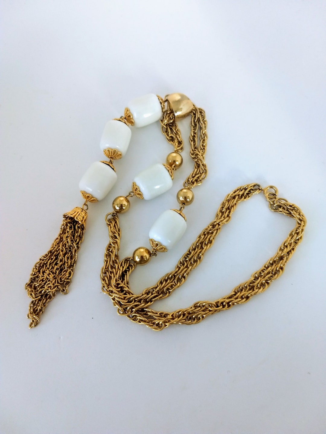 Gold Chain & White Porcelain Beads Tassel Necklace/vintage - Etsy