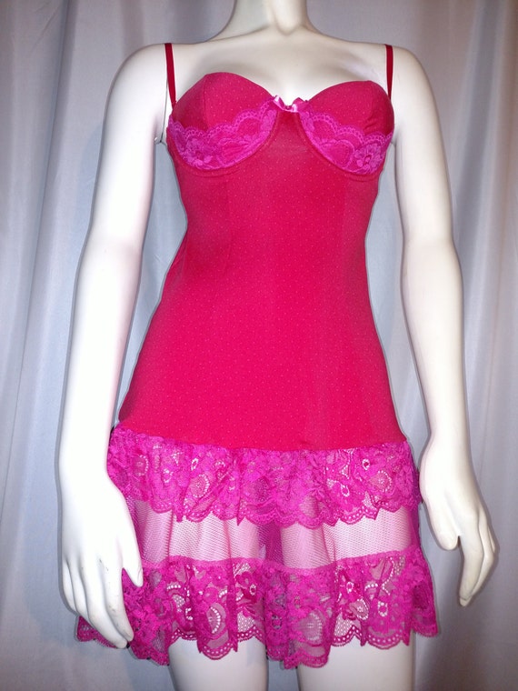 Victoria's Secret, Intimates & Sleepwear, Red Victorias Secret Rhinestone Lace  Pushup Bra